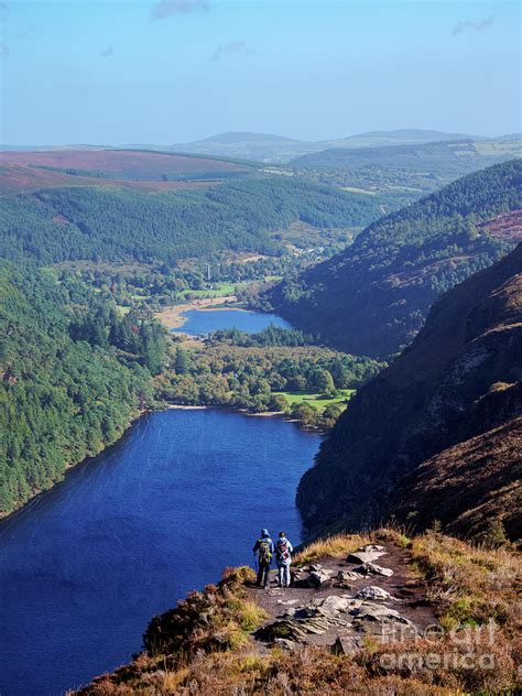 Upper and Lower Lakes .